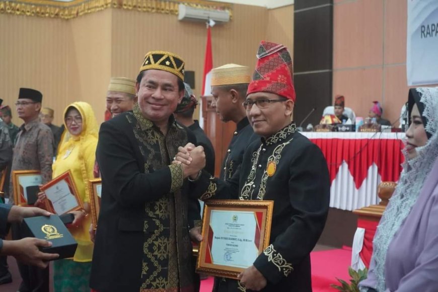 DPRD Gelar Sidang Paripurna Dalam Rangka HUT Kabupaten Sumbawa Ke 65