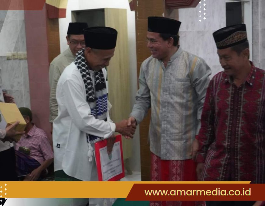 Safari Ramadhan di Desa Luar Alas, Bupati Ajak Pemuda Makmurkan Masjid dan Raih Keutamaan Ramadhan Sambil Berikan Sejumlah Bantuan