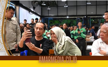 Presiden Jokowi Santap Mi dan Sapa Warga Mataram