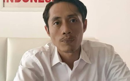 Dian Sandi: Poros Tengah Undur Diri dan Bubar