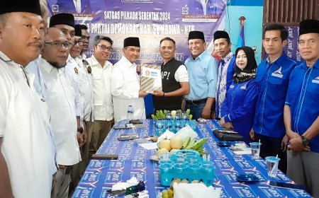 Mohamad Ansori Daftar Sebagai Bakal Calon Bupati  di DPC Demokrat Kabupaten Sumbawa