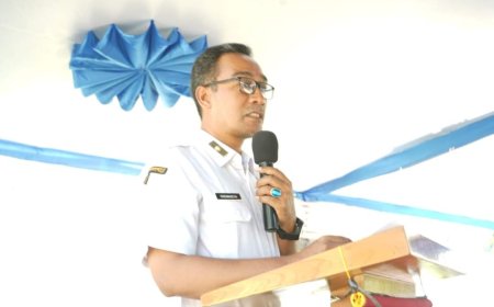 Kadis Kominfotiksandi Sumbawa  Buka Kegiatan Peringatan Hari Lanjut Usia Nasional 2024