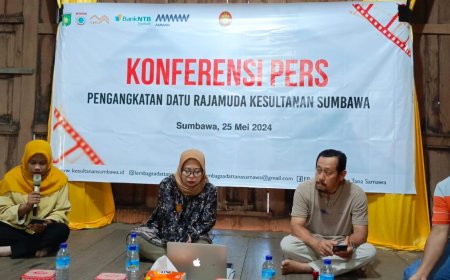 Upacara Adat Pengangkatan Datu Rajamuda Kesultanan Sumbawa: Sebuah Gambaran Singkat