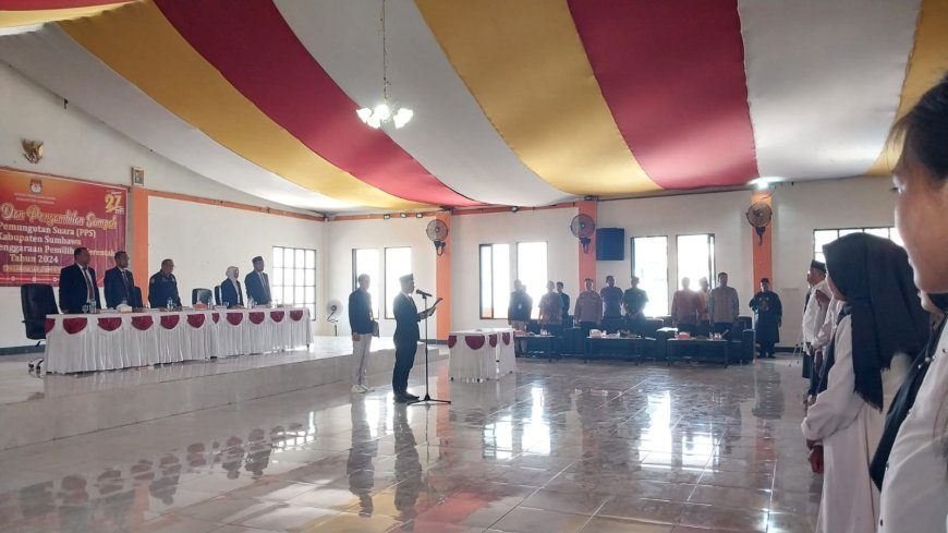 Lantik PPS di 165 Desa, Ketua KPU Sumbawa Tekankan Jaga Independensi dan Integritas Bekerja