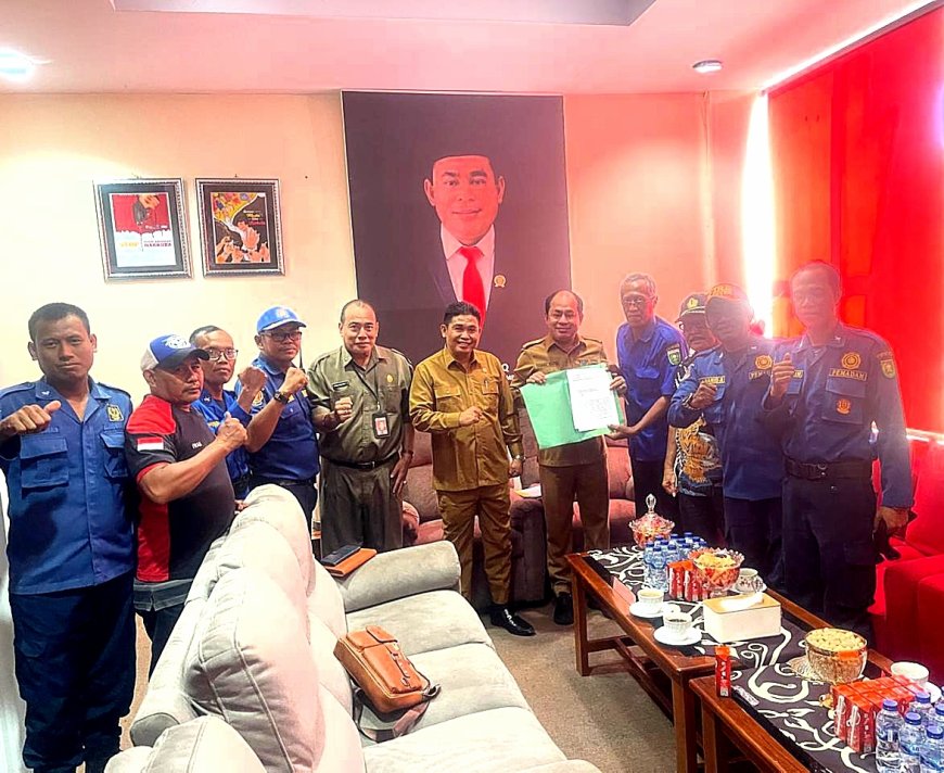 Ketua DPRD Terima Aspirasi Tenaga Kontrak Damkar, Akan Suarakan  Nasibnya ke Presiden dan Menpan RB