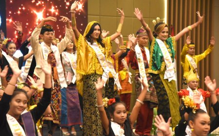Kadispar Buka  Grand Final Duta Remaja Pariwisata Indonesia Tingkat Provinsi NTB