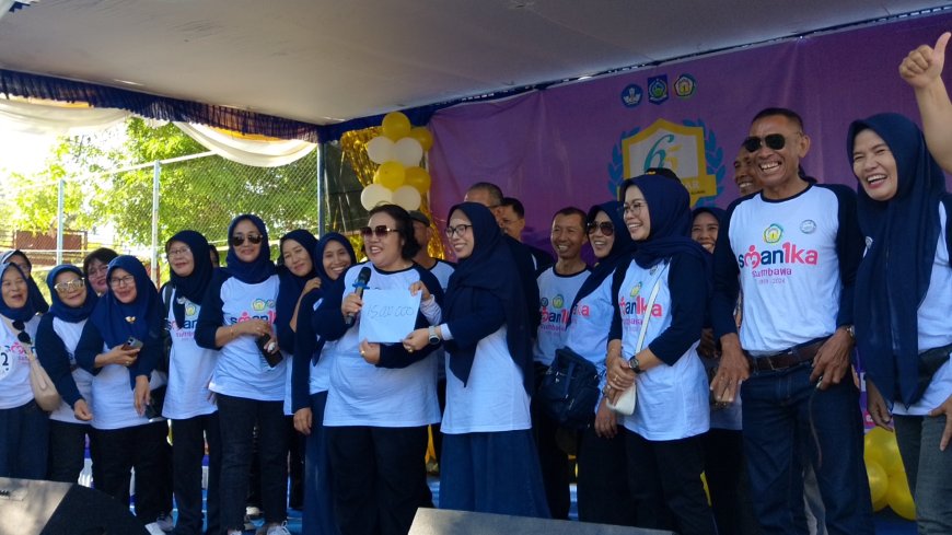 Semarak HUT ke-65 SMANIKA Sumbawa Besar. Hadirkan Alumni lintas Generasi