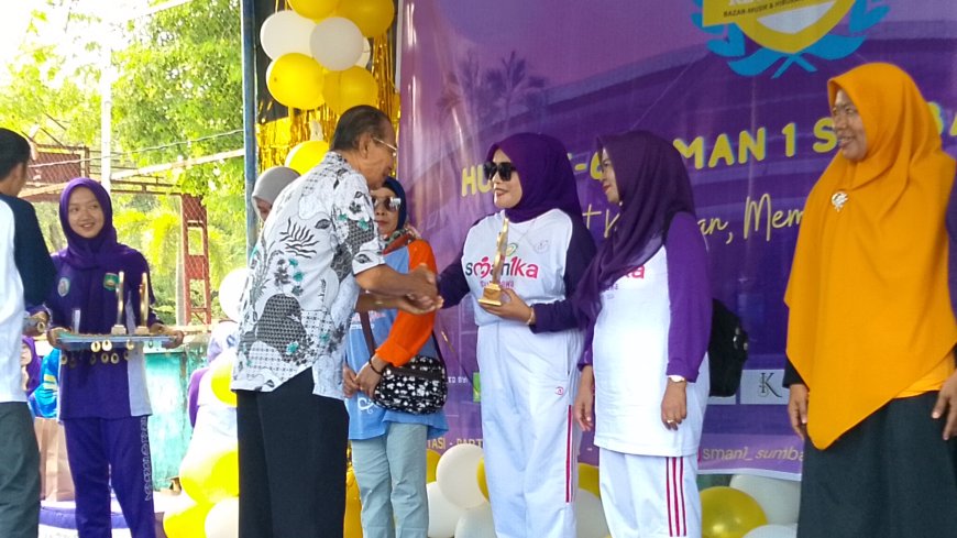 Semarak HUT ke-65 SMANIKA Sumbawa Besar. Hadirkan Alumni lintas Generasi
