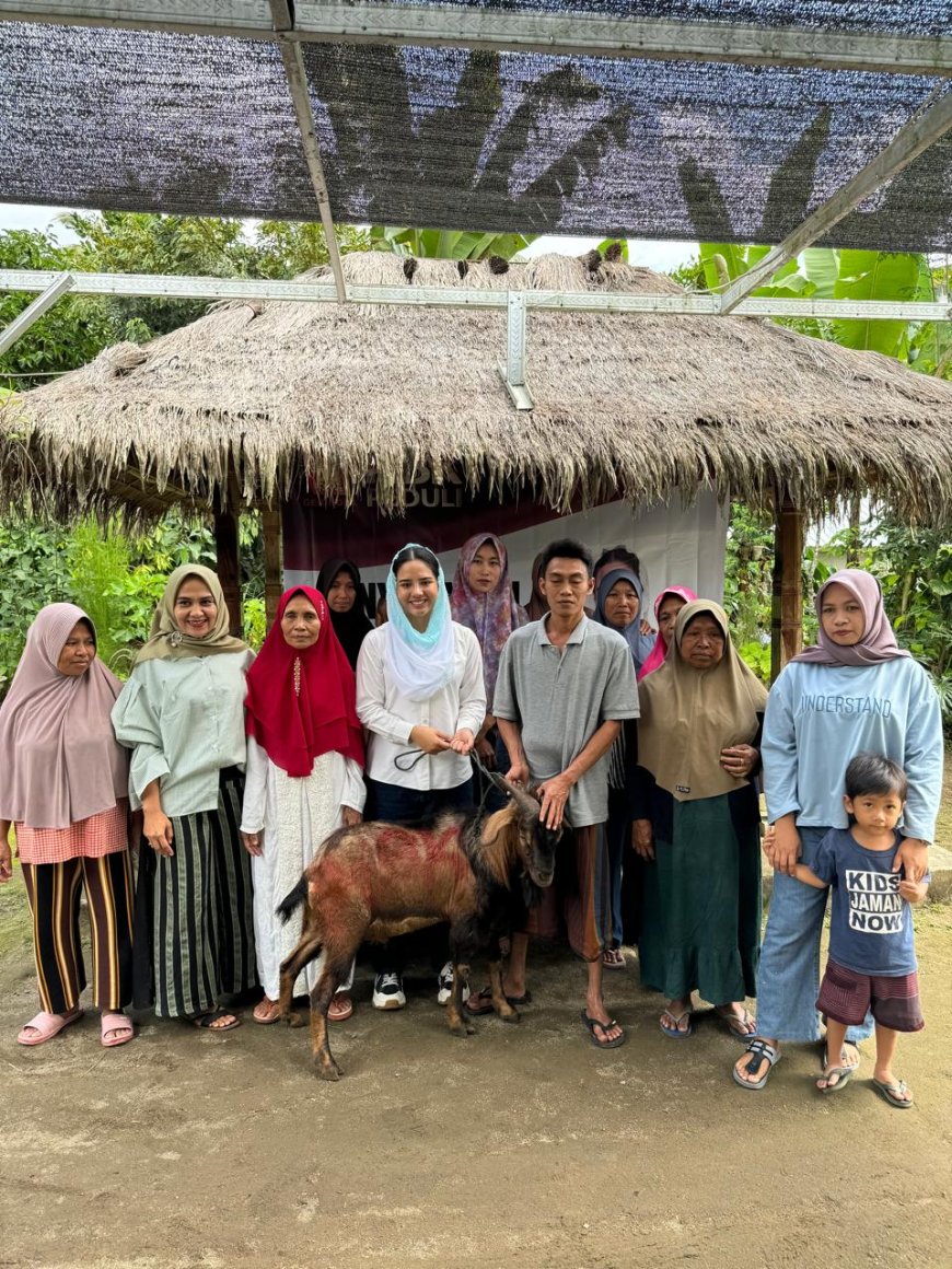 Terus Wujudkan Kepedulian ke Masyarakat Lombok, Rannya dan HBK Peduli Serahkan Hewan Kurban
