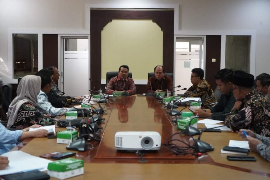 Perdalam Ranperda  Penataan Desa Komisi I Konsultasikan ke Biro Hukum Provinsi NTB