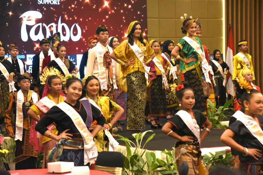 Kadispar Buka  Grand Final Duta Remaja Pariwisata Indonesia Tingkat Provinsi NTB