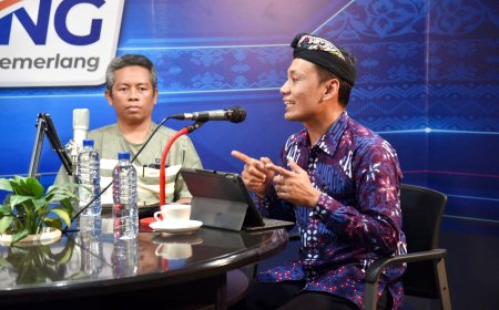 Dr. Arya Resmikan Podcast Bintang Pemprov NTB. Simbol Keterbukaan Informasi Publik