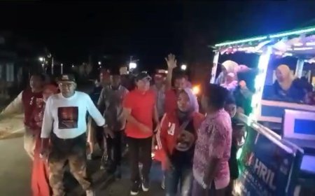 Kedatangan Paslon RASA Disambut Meriah Warga Sumbawa