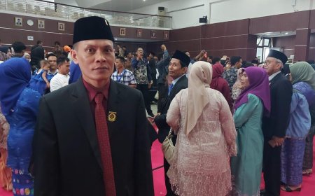 Resmi Duduk di Kursi DPRD Lombok Timur, Ahmad Amrullah Bersyukur-Sampaikan Terima Kasih ke Relawan