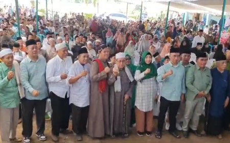 Dukungan untuk Rohmi-Firin  Terus Bertambah,  Ribuan  Warga Desa Kelayu Lombok Timur Deklarasikan Dukungan