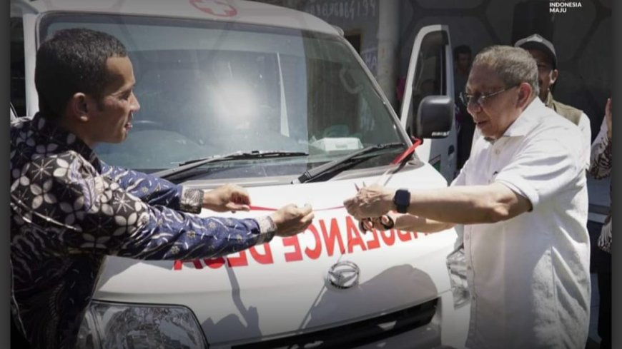Realisasikan  Program Unggulan, Bupati Sumbawa Serahkan 1 unit Ambulance Desa di Marente