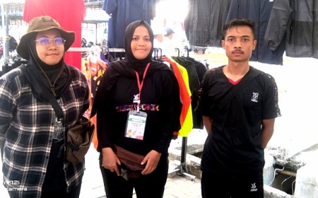 Kaos Bermotif PON XXI Laris Manis di Medan, UMKM Nikmati Lonjakan Pesanan