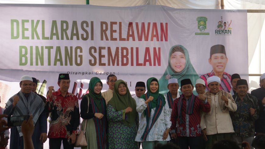 Ribuan Relawan Bintang Sembilan Loteng Ikrar Menangkan Rohmi-Firin