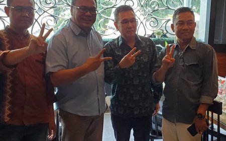 Pertemuan Asri Tambunan dengan dr. Robert Komaria: Optimisme Baru untuk Kesehatan dan Pendidikan Deli Serdang