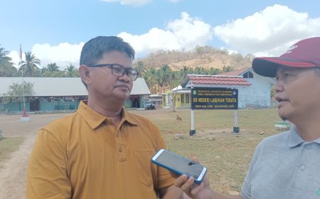 Anggota DPRD Sumbawa Syukri Minta Pemda Perhatikan Infrastruktur Jalan, Komunikasi dan Air Bersih ke Labuhan Kuris