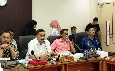 Komisi IV DPRD Sumbawa Gelar Hearing Tenaga Kesehatan Non ASN Terkait Rekruitmen PPPK.  Ini 3  Point Rekomendasinya