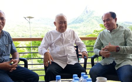 Dikunjungi Rafiq  Sahril. Prof Din Syamsuddin Berikan  Arahan  Kemajuan Sumbawa