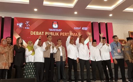 Selamat dan Sukses! Debat Pertama Paslon Pilkada Sumbawa yang Digelar KPU Berjalan Meriah