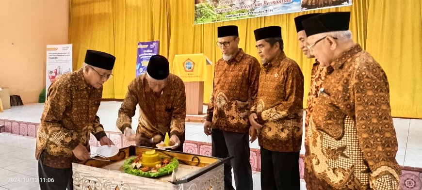 Anggota DPRD H Zainudin Sirat Ucapkan Selamat HUT PWRI Sumbawa  ke 62