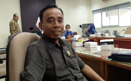 Anggota DPRD H. Rusdi Minta Pemda Sumbawa Persiapkan  Kecukupan Stok Pupuk Petani