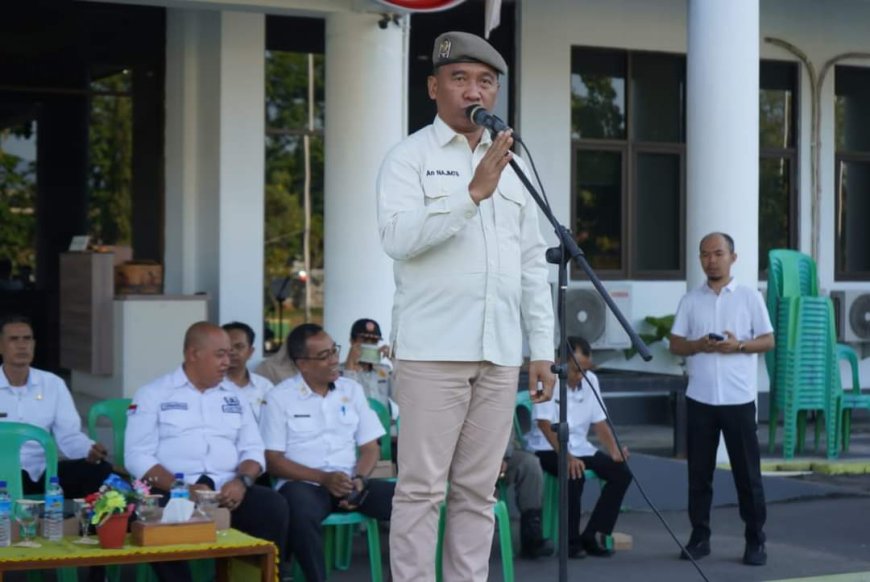 PJS Bupati Sumbawa Resmi Menutup Kegiatan Latihan Difile Pasukan Beladiri dan Huru-hara Satpol PP Tahun 2024