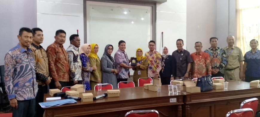 Demi Pelayanan Adminduk Prima, Komisi I DPRD Sumbawa Kunjungan Ke Dinas Dukcapil Kota Surabaya