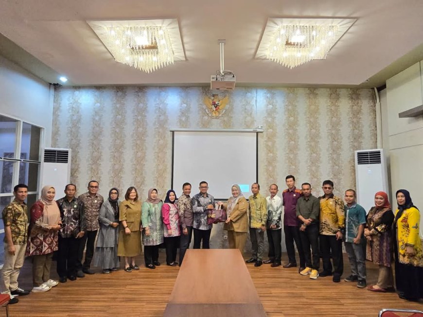 Wujudkan Kabupaten Layak Anak  Utama Komisi IV Belajar ke  P3AP2KB Kota Surabaya