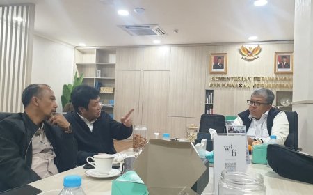 Pimpinan DPRD H.M.Berlian Rayes Bertemu Wamen PKP Bahas Tindak Lanjut Pembangunan Infrastruktur di Sumbawa