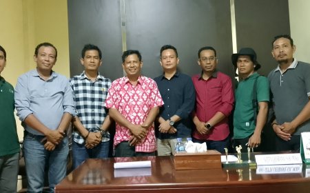 Wakil Ketua DPRD Gitta Liesbano Terima Audiensi KSPSI  Terkait Progres dan Dampak  PT AMNT Bagi Sumbawa