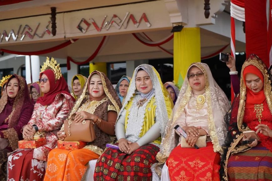 Peringatan Hari Jadi Kabupaten Sumbawa ke 66 Meriah, Bupati  Ingatkan Semangat Terus Membangun Daerah