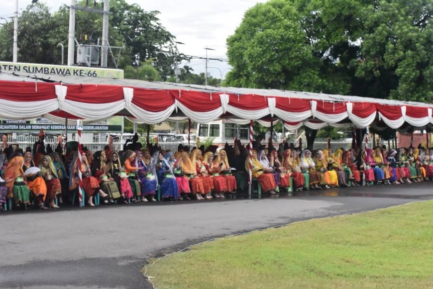 Peringatan Hari Jadi Kabupaten Sumbawa ke 66 Meriah, Bupati  Ingatkan Semangat Terus Membangun Daerah