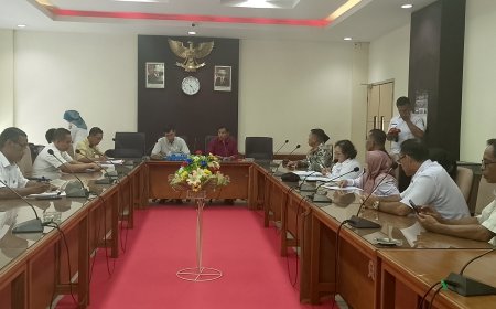 Komisi II Gelar RDP terkait Kesiapan Perum Bulog Menyerap Hasil Pertanian Sumbawa Tahun 2025