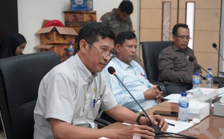 Sekretaris Komisi II DPRD  Sumbawa Meminta PT SJR Membuat Memorial Bagus Bagi Masyarakat Dengan Membangun Jalan.