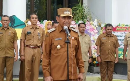 Wabup Ansori Pimpin Apel Perdana, Tekankan Integritas ASN dan Sinergi untuk Sumbawa Maju