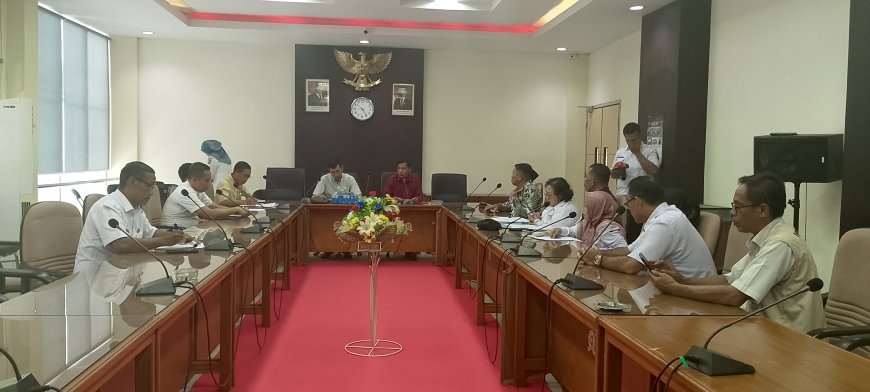Komisi II Gelar RDP terkait Kesiapan Perum Bulog Menyerap Hasil Pertanian Sumbawa Tahun 2025