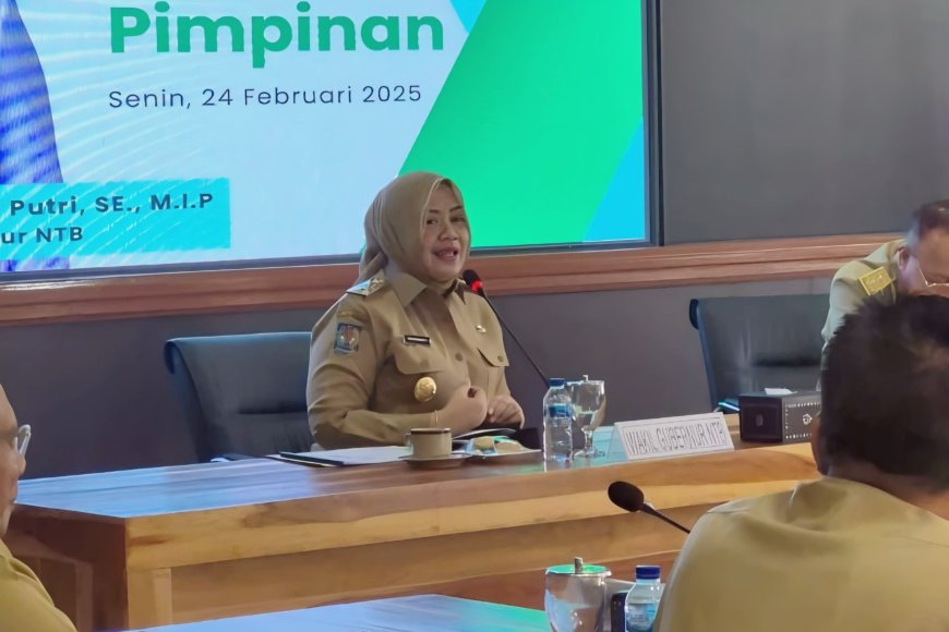 Wagub NTB Pimpin Rapim Perdana, Sampaikan Pesan Penting Gubernur: Harmoni dan Pelayanan Maksimal