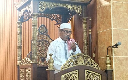 Ustadz Salim: Ramadhan, Bulan Al-Quran dan Pahala Berlipat Ganda