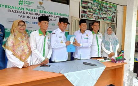 Teladan Kepedulian, Wabup Sumbawa Salurkan Zakat Mal Rp 25 Juta Melalui BAZNAS