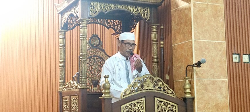 Ustadz Salim: Ramadhan, Bulan Al-Quran dan Pahala Berlipat Ganda