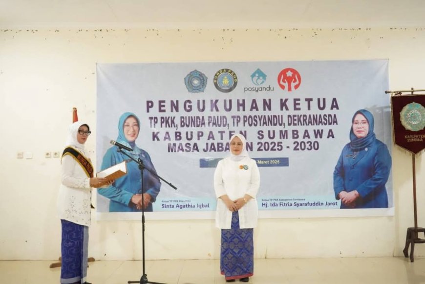 Ketua TP PKK Provinsi Kukuhkan HJ. Ida Fitria Syarafuddin Jarot Sebagai Ketua TP PKK Kabupaten Sumbawa