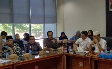 Dewan Rosi Soroti Ketimpangan di Ropang: Tambang Kaya Raya, Infrastruktur Jalan Ropang-Lantung Terabaikan