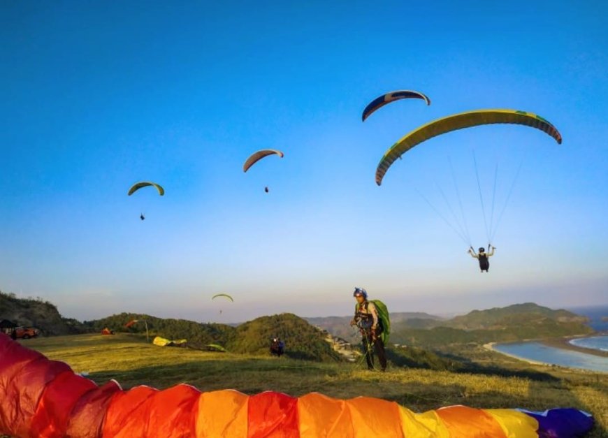 Pemprov NTB Dukung Event Paralayang Internasional di Skylancing Lombok Tengah.  Panitia Event  Gratiskan Tiket Bagi Penonton