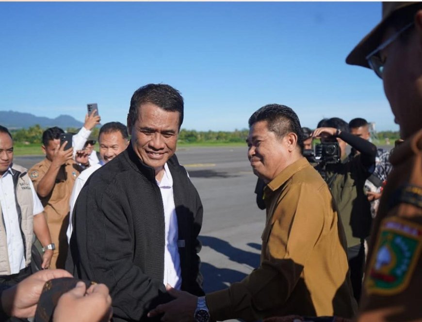 Ketua DPRD Sumbawa Apresiasi Kedatangan Menteri Pertanian. Desak Bulog Serap Jagung Petani Hingga Sewa Gudang Sekarang!