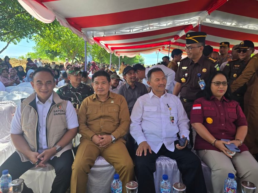 Ketua DPRD Sumbawa Apresiasi Kedatangan Menteri Pertanian. Desak Bulog Serap Jagung Petani Hingga Sewa Gudang Sekarang!