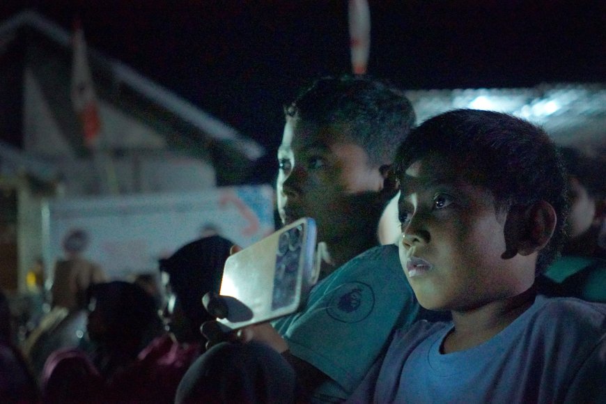 Mero Manto Film Samawa": Ketika Layar Desa Jadi Ruang Akrab Budaya dan Perlawanan Krisis Iklim di Sumbawa